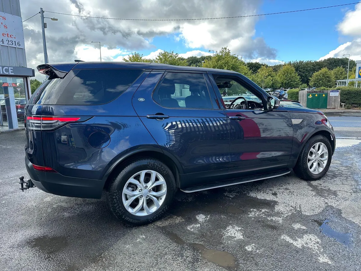 Land Rover Discovery 2.0 Diesel NCT  LOW KMS - Image 5
