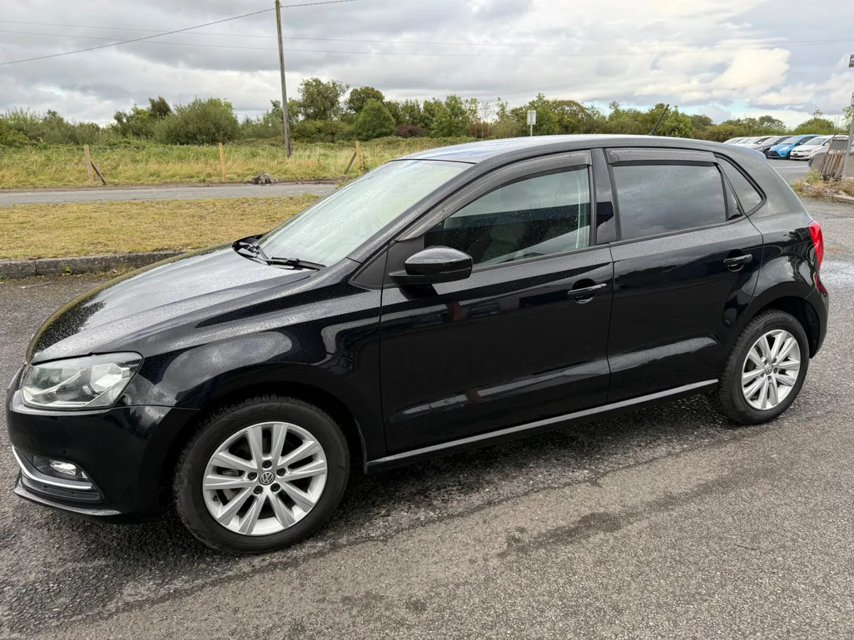 VW POLO  ( 2017 ) 1.2L PETROL AUTOMATIC TSI BLUE M - Image 2