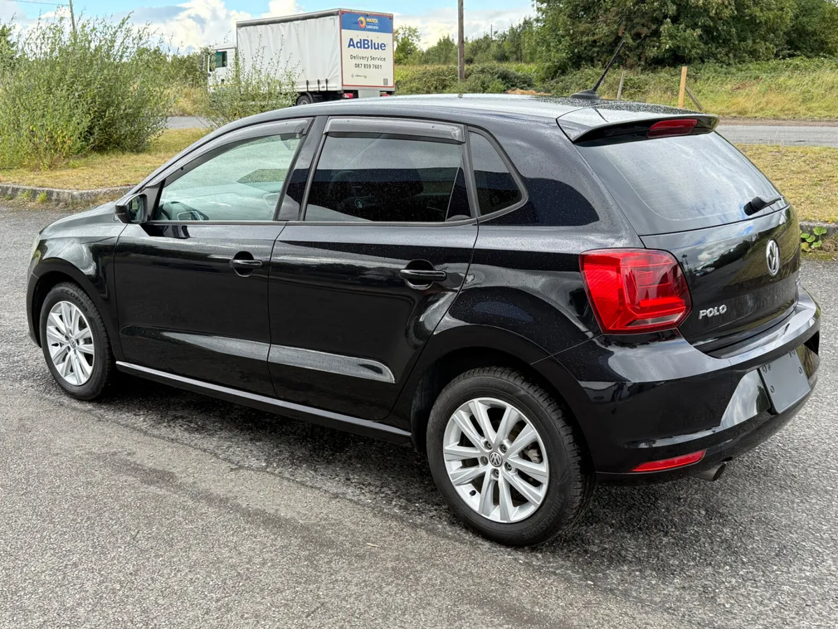 VW POLO  ( 2017 ) 1.2L PETROL AUTOMATIC TSI BLUE M - Image 3