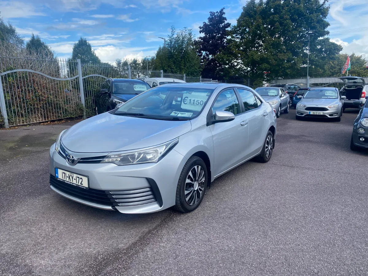 Toyota Corolla 2017 - Image 4