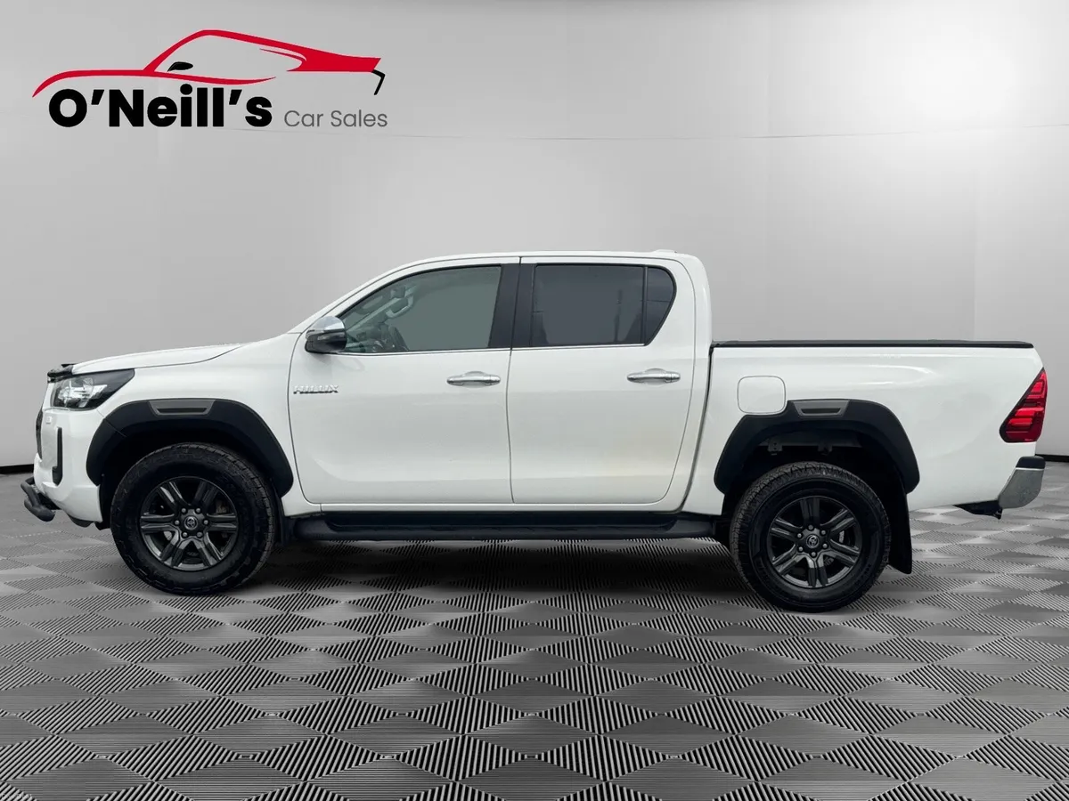 Toyota Hilux 2022 INVINCIBLE X STYLING AUTO #245 - Image 6