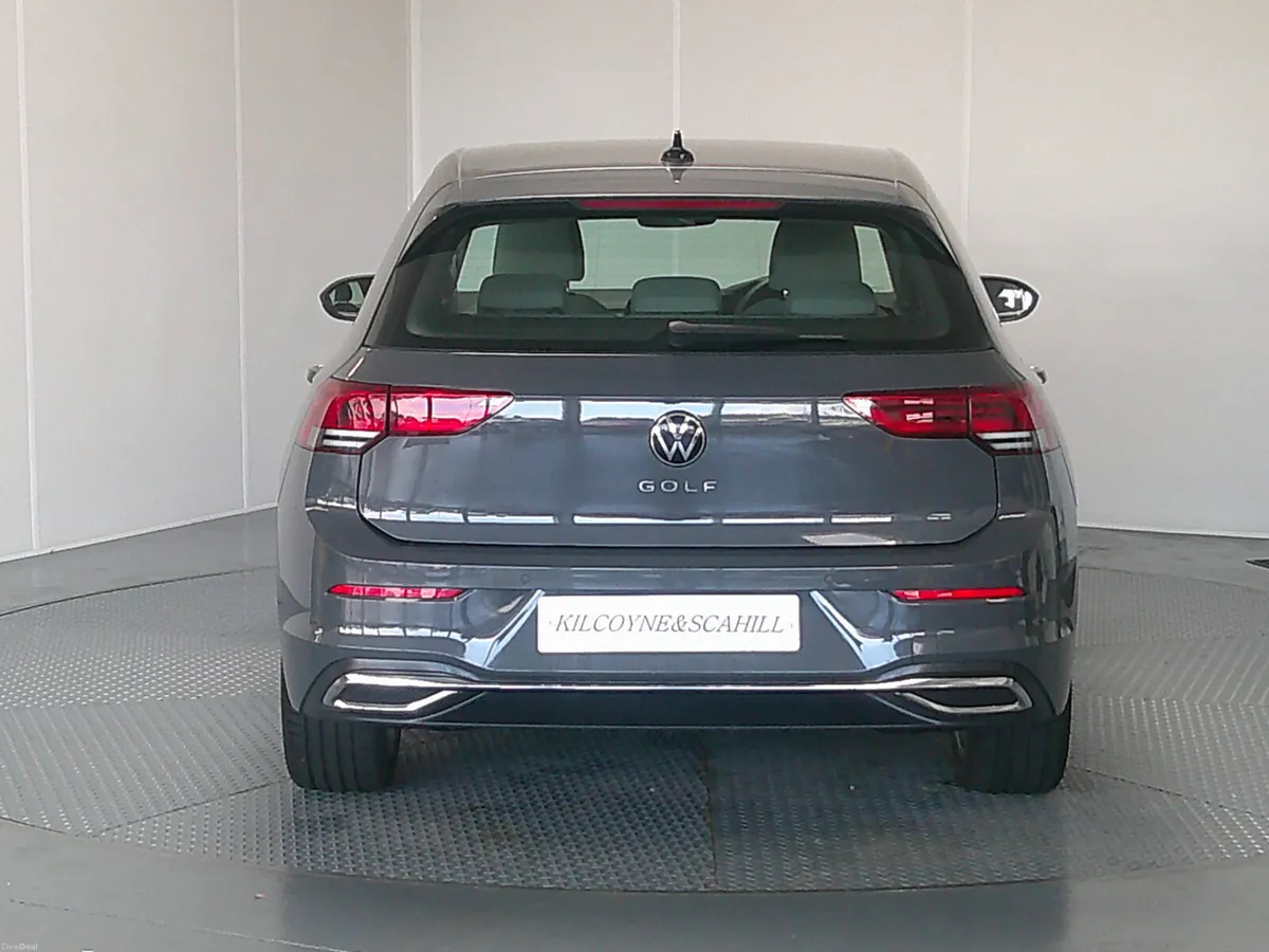 Volkswagen Golf 2022 - Image 6