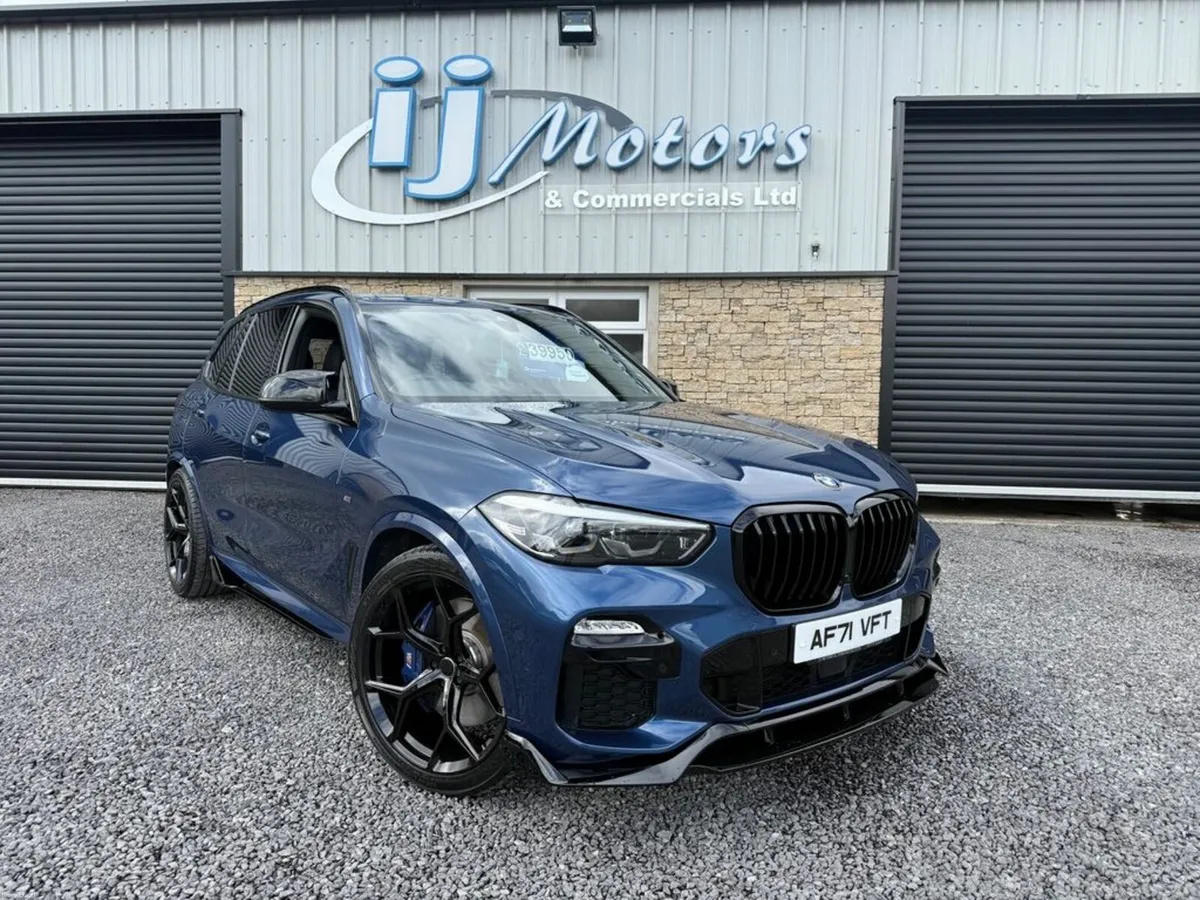 21 BMW X5 xDRIVE 45E M-SPORT - Image 1
