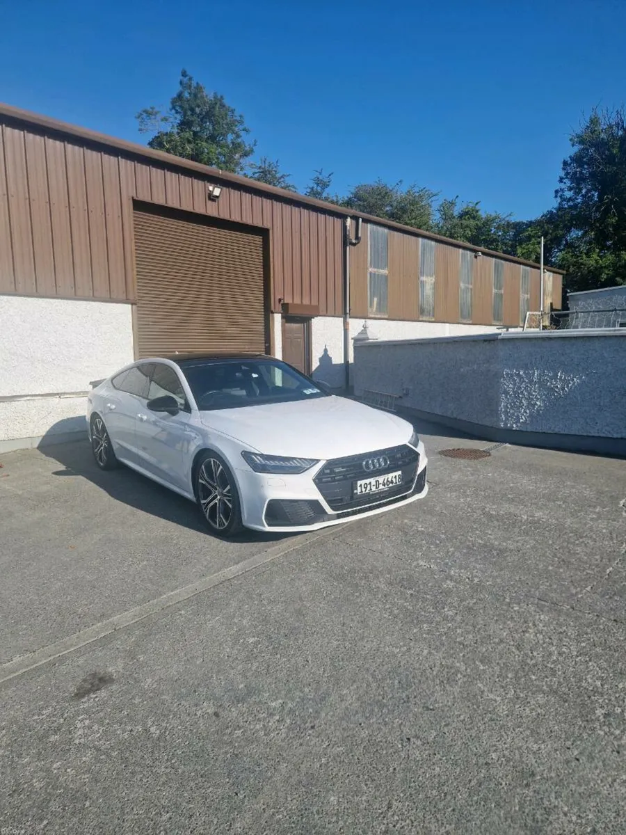 2019 Audi A7 Quattro black edition - Image 4