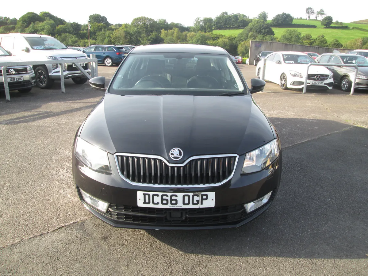 2017  SKODA  OCTAVIA  1.6  TDI  SEL  116 BHP  5DR - Image 3