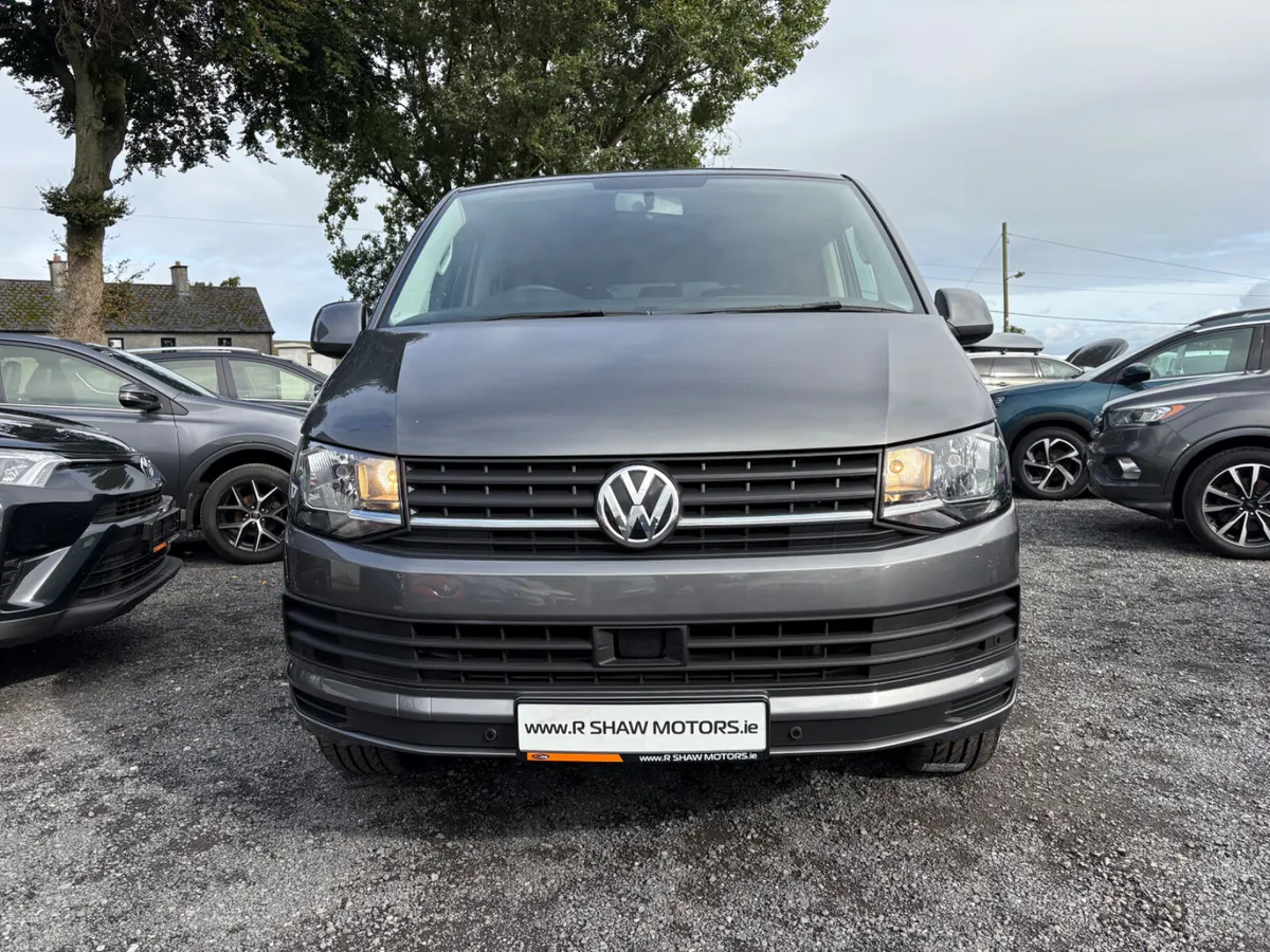 Volkswagen Transporter - Image 4