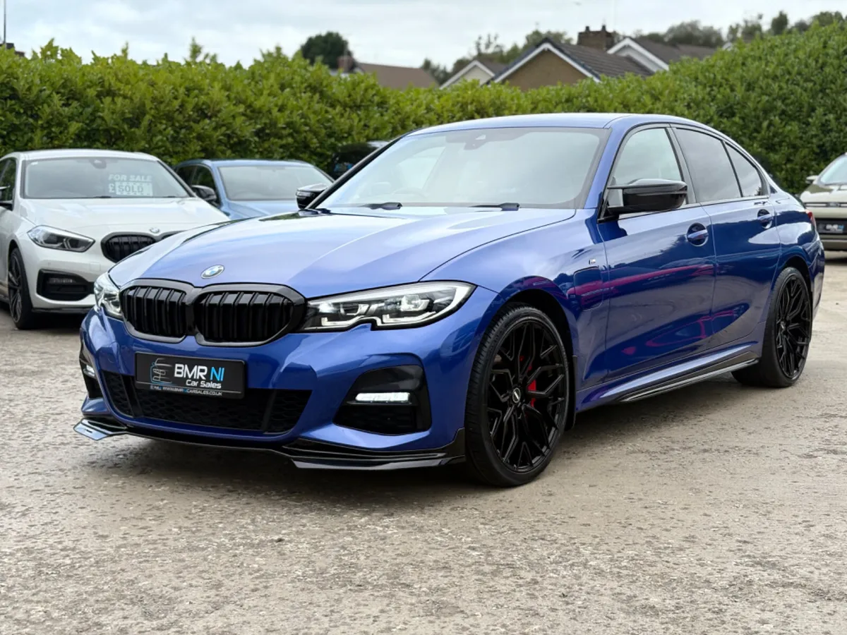 2021 BMW 330 M Sport AUTO HYBRID - Image 3
