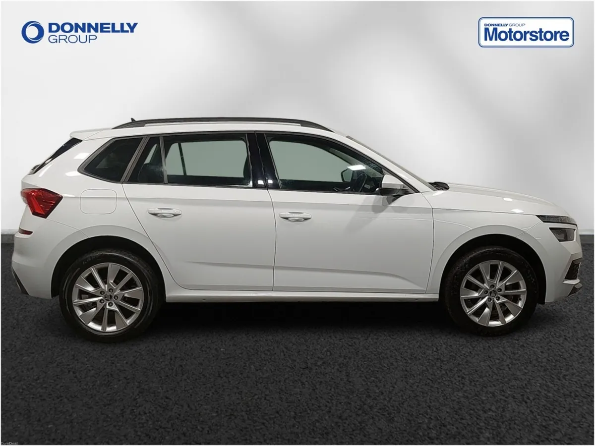 Skoda KAMIQ Hatchback SE - Image 3