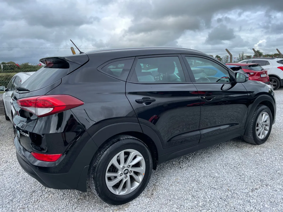 Hyundai Tucson - Image 2