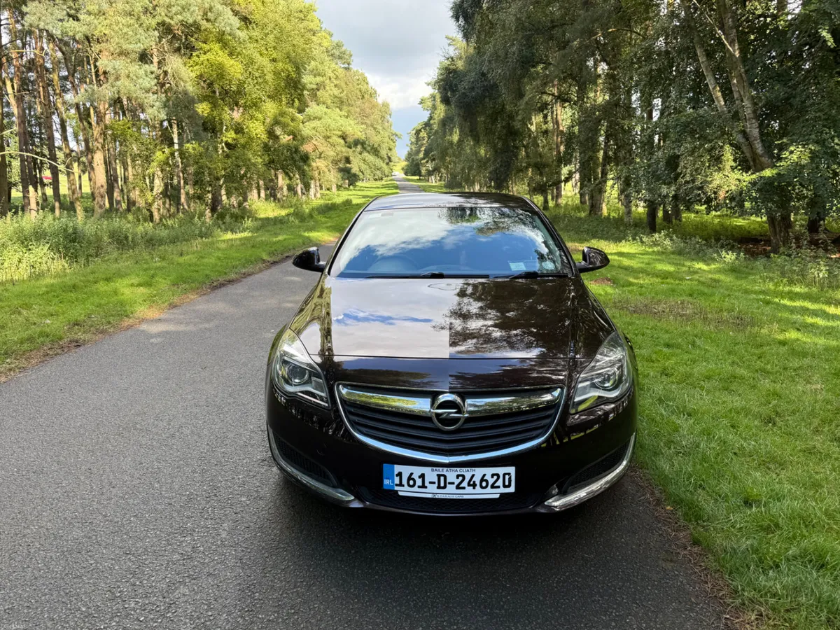 Opel Insignia 2016 Diesel - Image 2