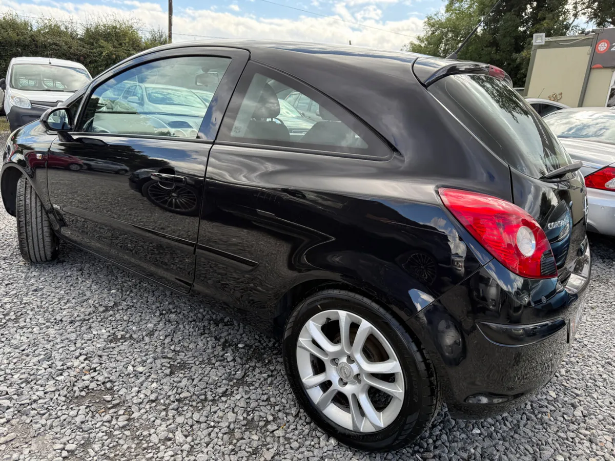 🔵 Opel Corsa SXI 1.2 16V 3DR LOW KM - Image 3