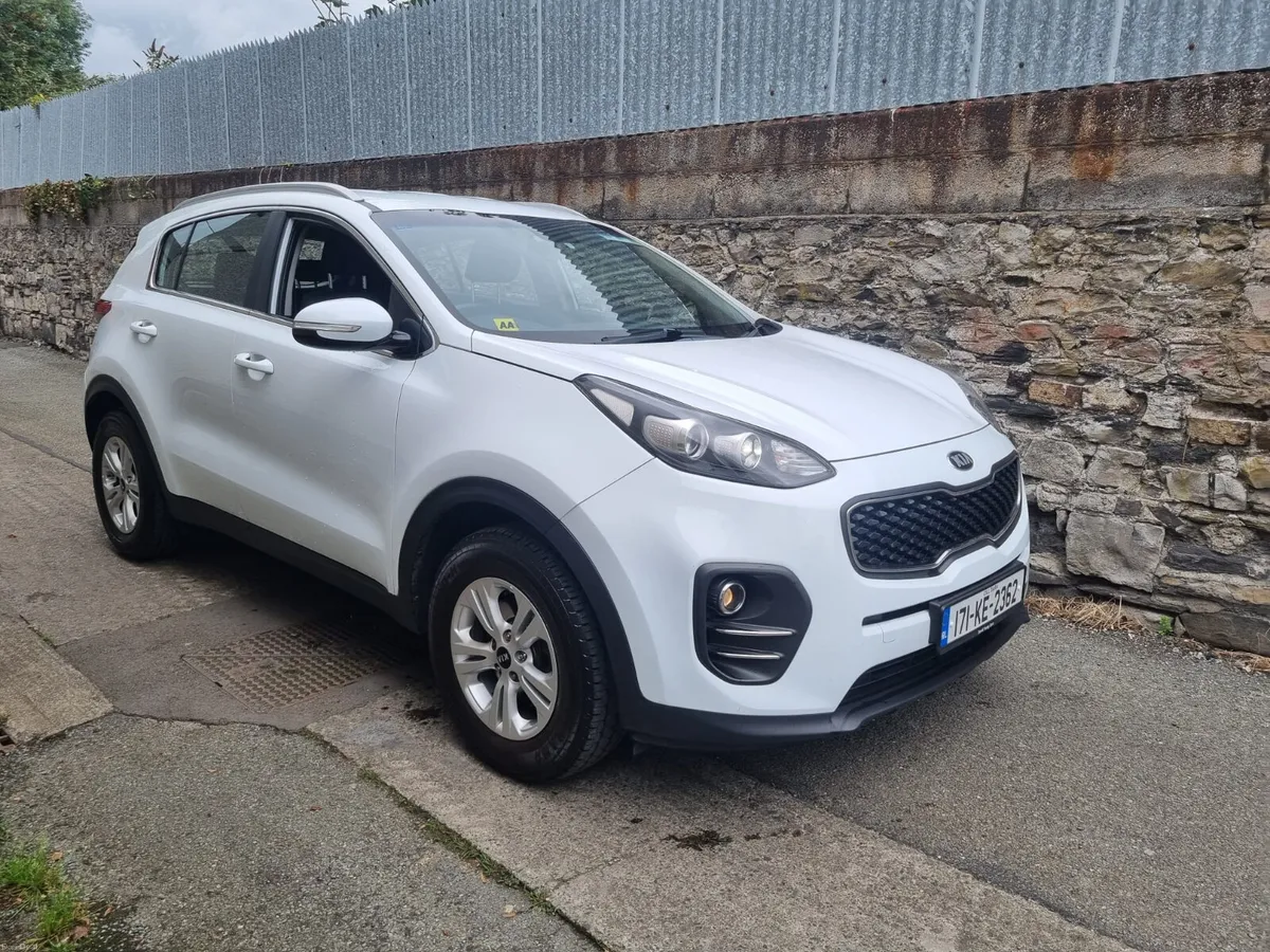 Kia Sportage 2017 Super Low Mileage - Image 2