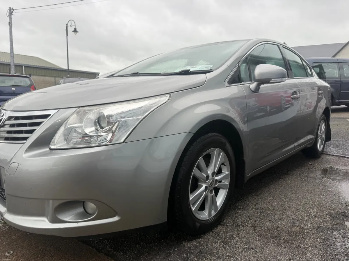TOYOTA AVENSIS  1.6 PETROL NCT 6/26 - Image 3