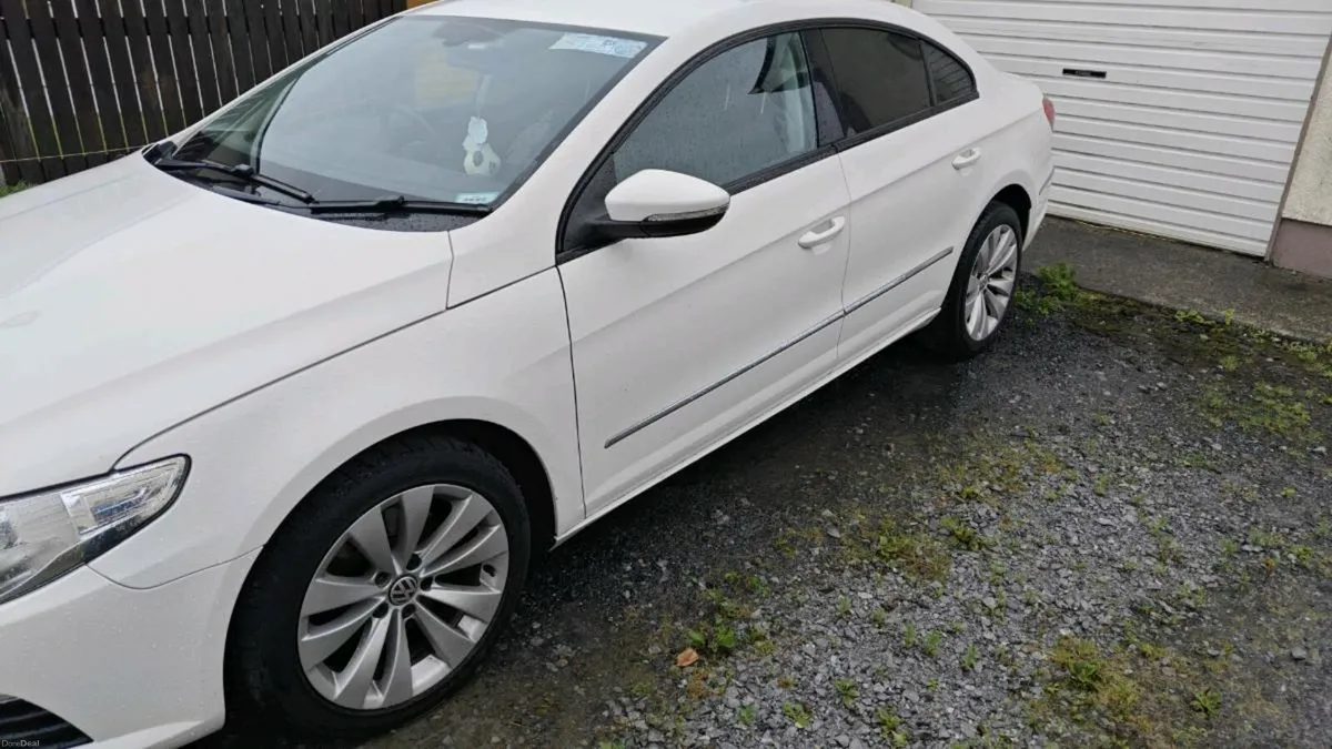 Volkswagen Passat cc - Image 4
