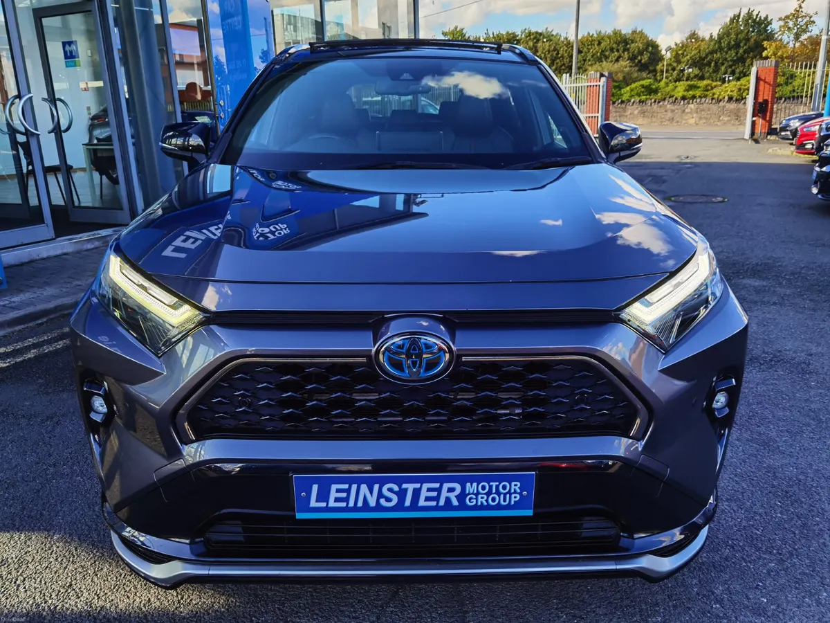 TOYOTA RAV4 2.5 DYNAMIC PREMIUM *SUNROOF* AWD AUTO - Image 3