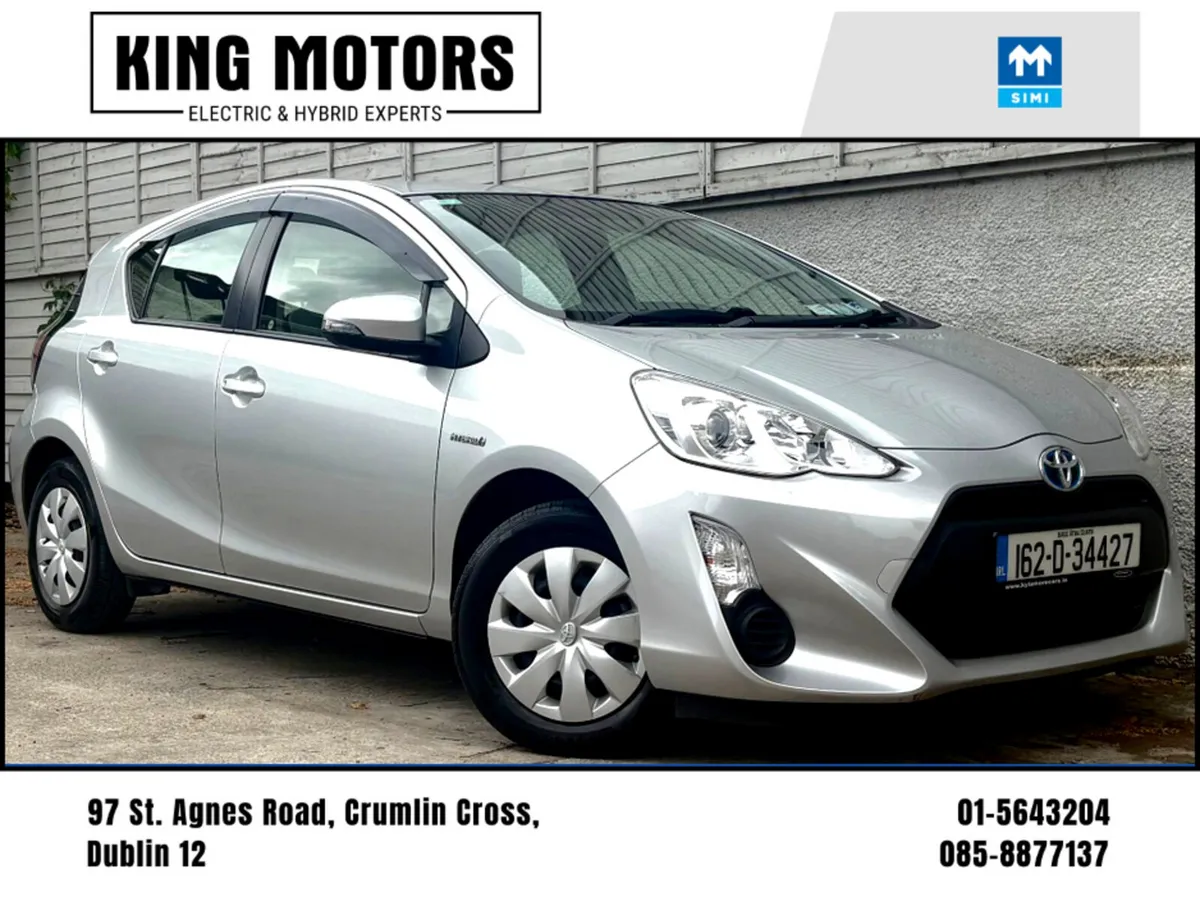 Toyota Aqua 2016 / HYBRID / NAV / PARK ASSIST - Image 1