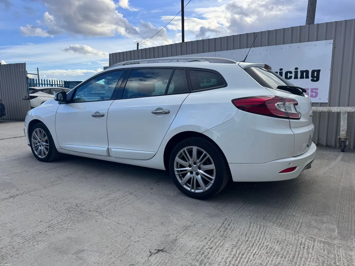 152 Renault Megane 1.5D GT LINE Estate Warranty - Image 4