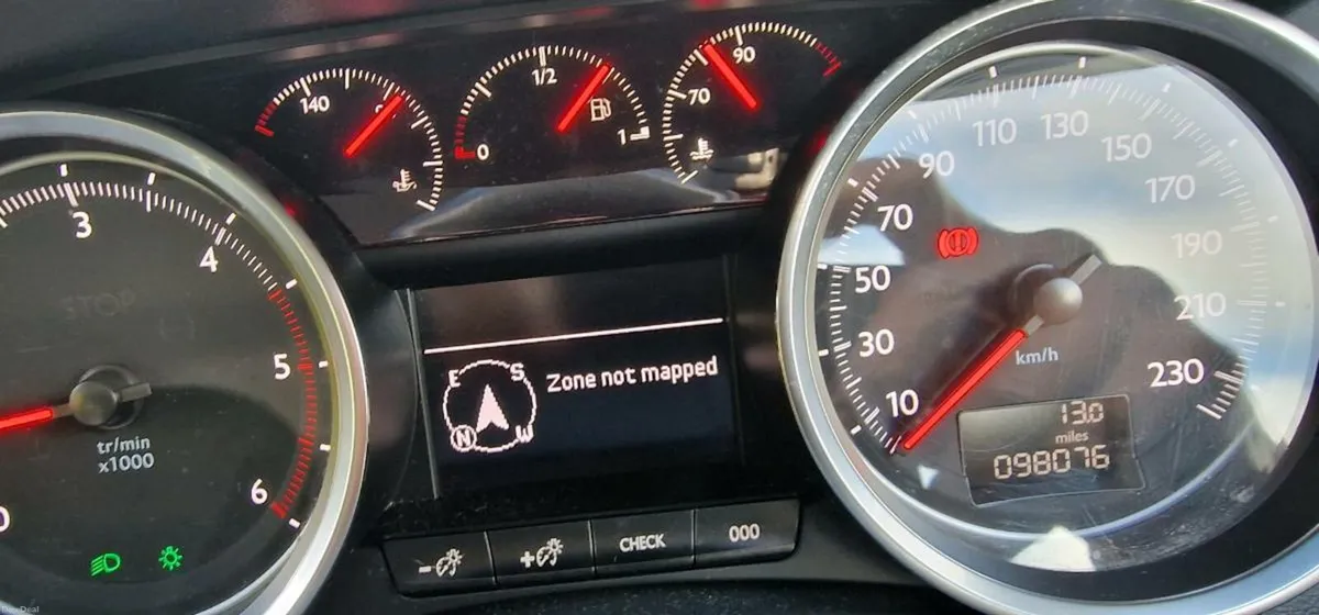 A STUNNING PEUGEOT 508 - Image 4