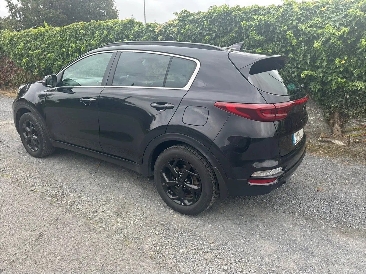 2021 KIA Sportage Auto DCT Special *Black Edition* - Image 2