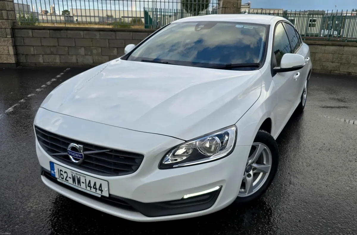 2016 Volvo S60 D2 Business Edition - Image 4