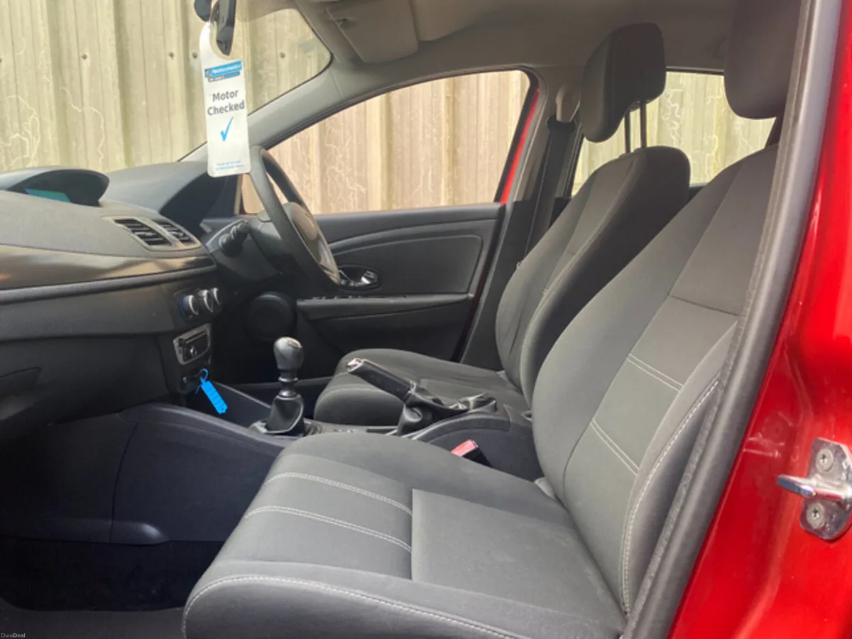 Renault Megane 2015//EXPRESSION 1.5 DCI // - Image 4