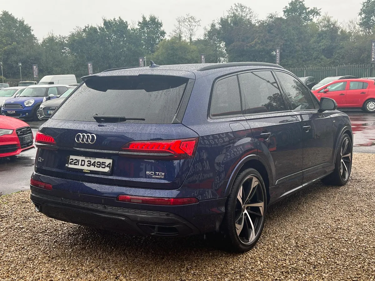 ==STUNNNIG AUDI Q7 BLACK EDITION//7 SEATER// - Image 4