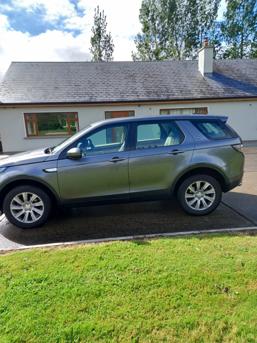 2016 Land Rover Discovery Sport 2L Diesel - Image 4