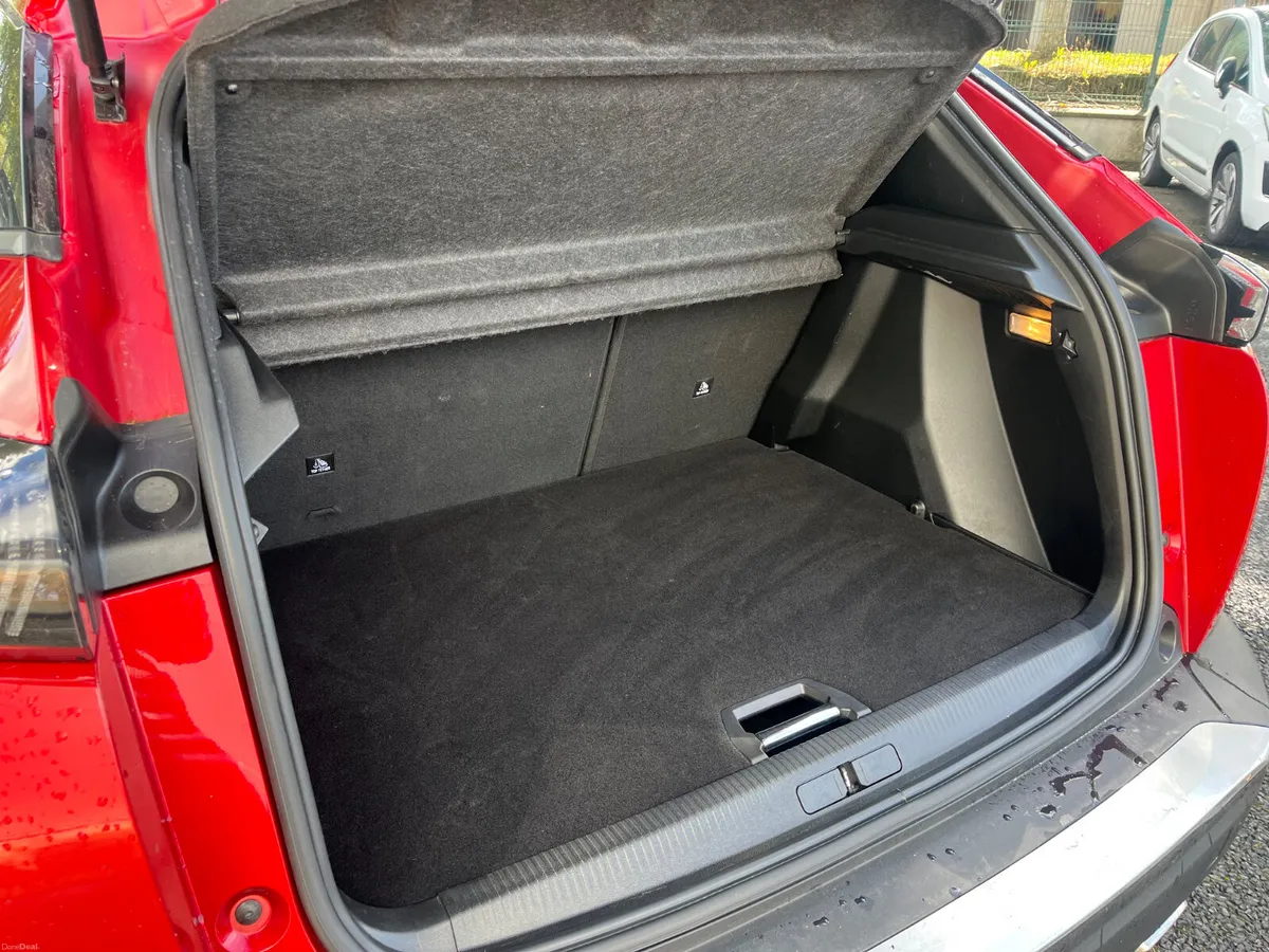 Peugeot 2008 2023 - Image 6