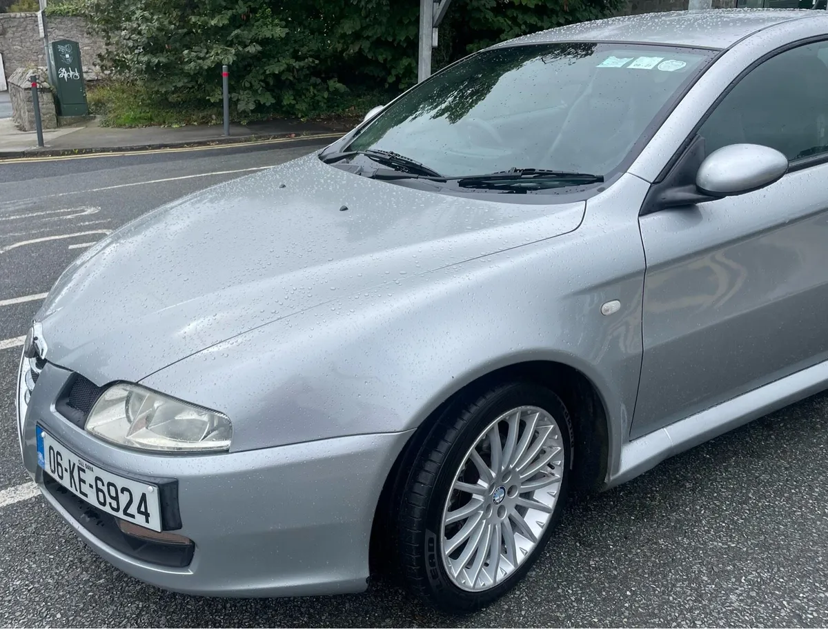 Alfa Romeo Sportiva GT - Image 1