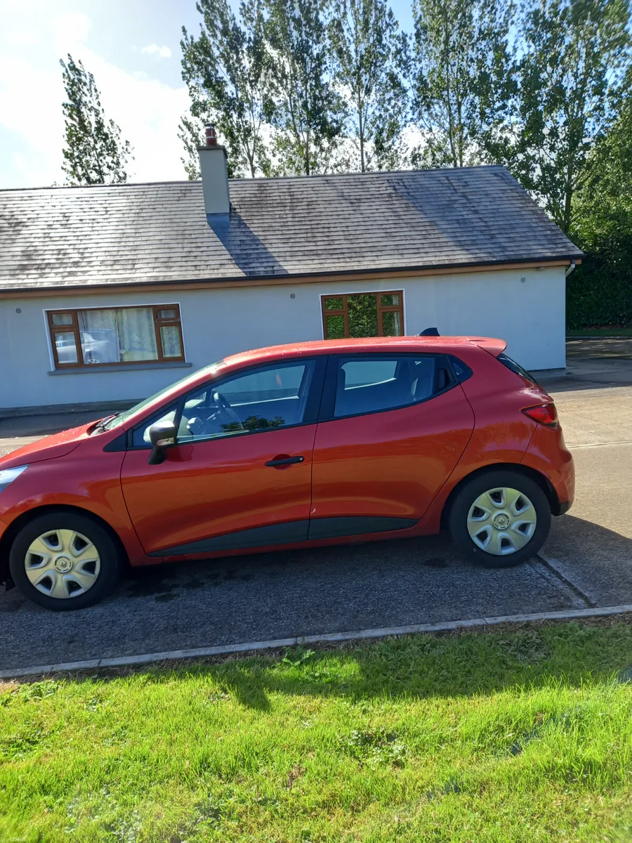 2015 Renault Clio 1.1 Petrol - Image 4