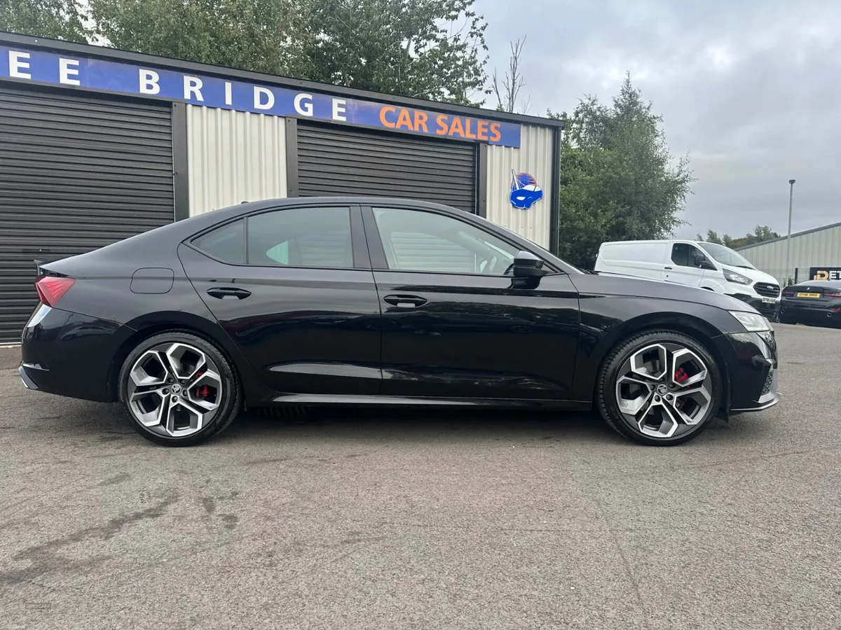 2021 Skoda Octavia TDI VRS 200 DSG - Image 3