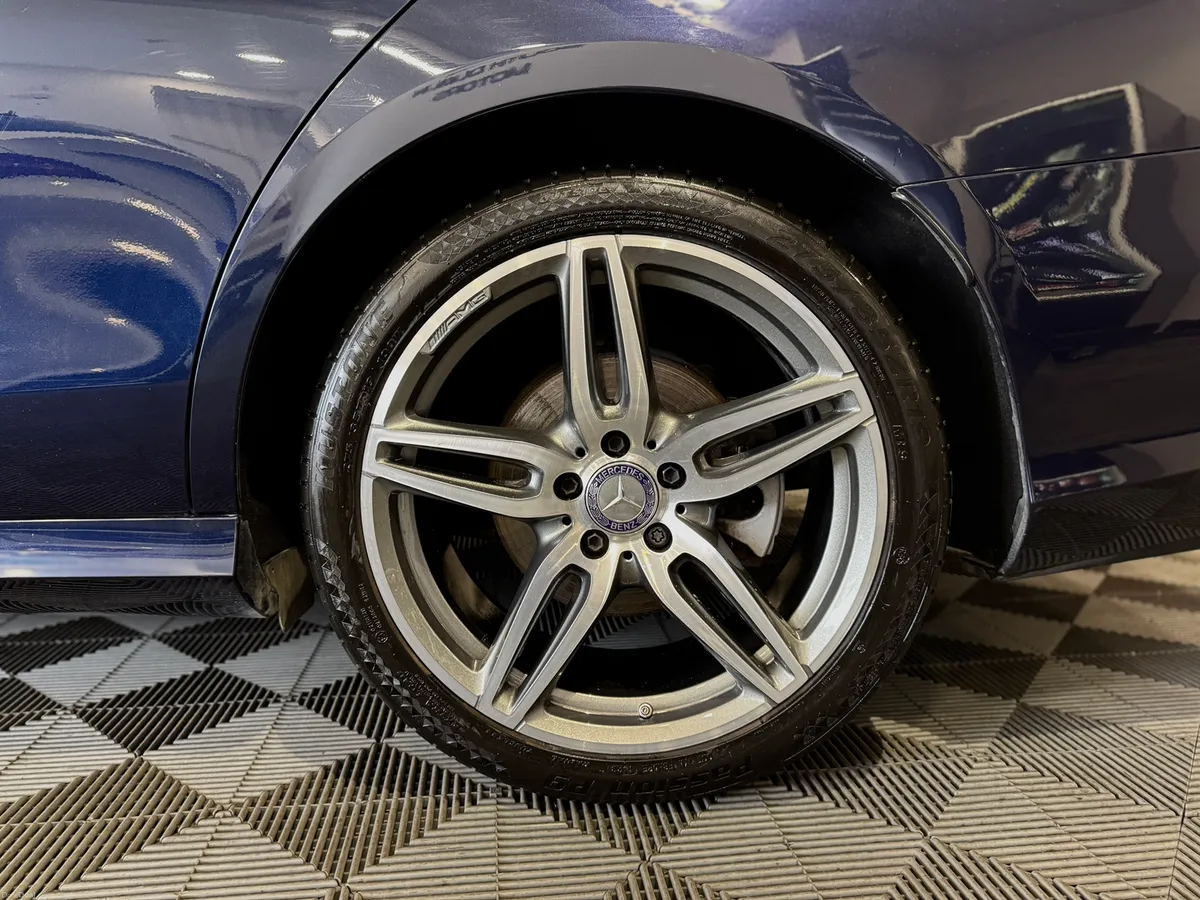 162 Mercedes-Benz E220D AMG LINE - Image 6