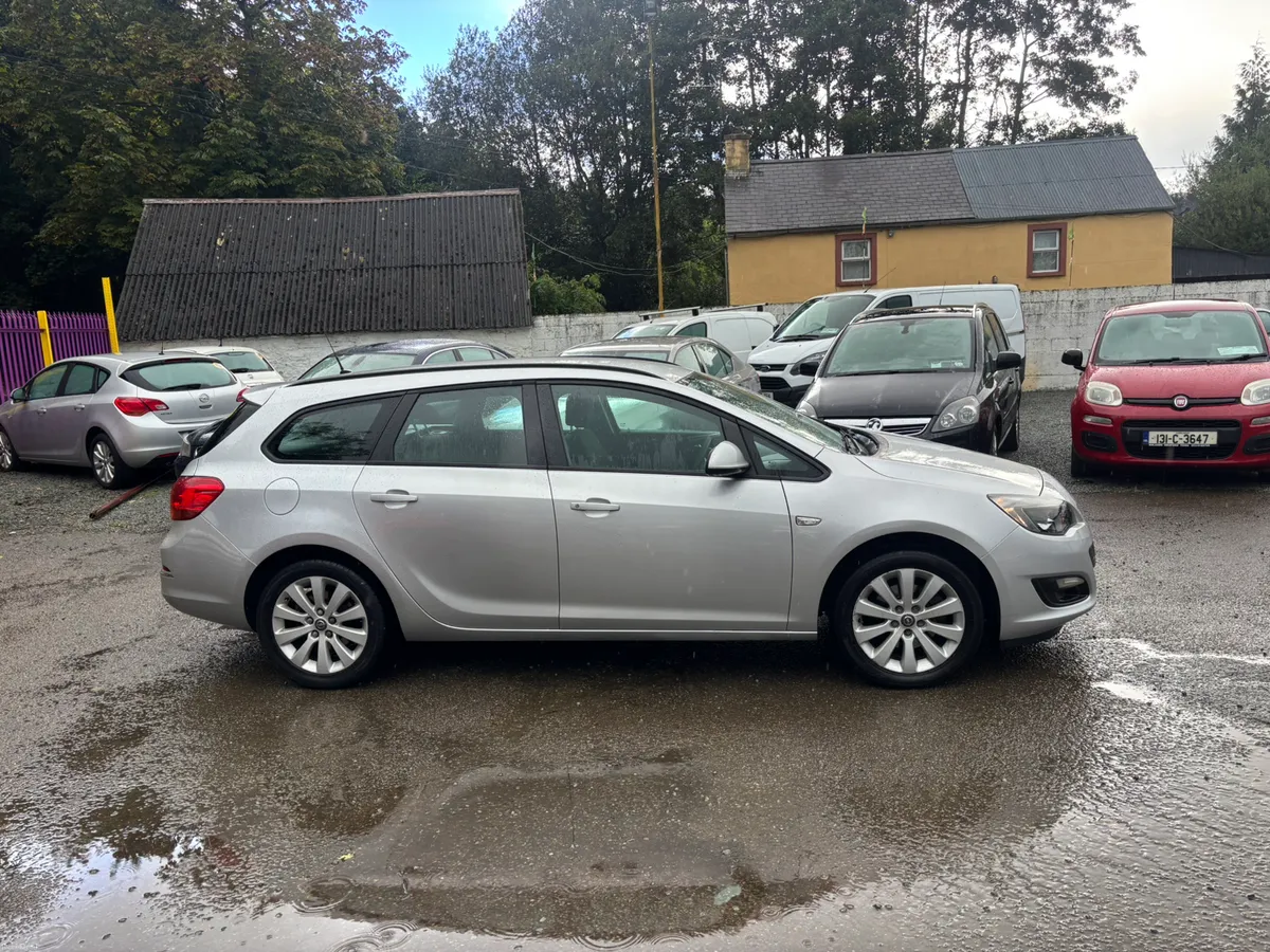 Stunning Low Mileage Opel Astra Estate NCT Tax - Image 3