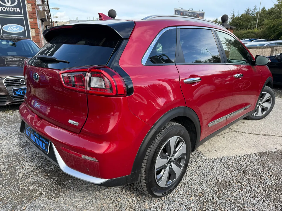2019 Kia Niro  1.6 HYBRID AUTO - Image 4