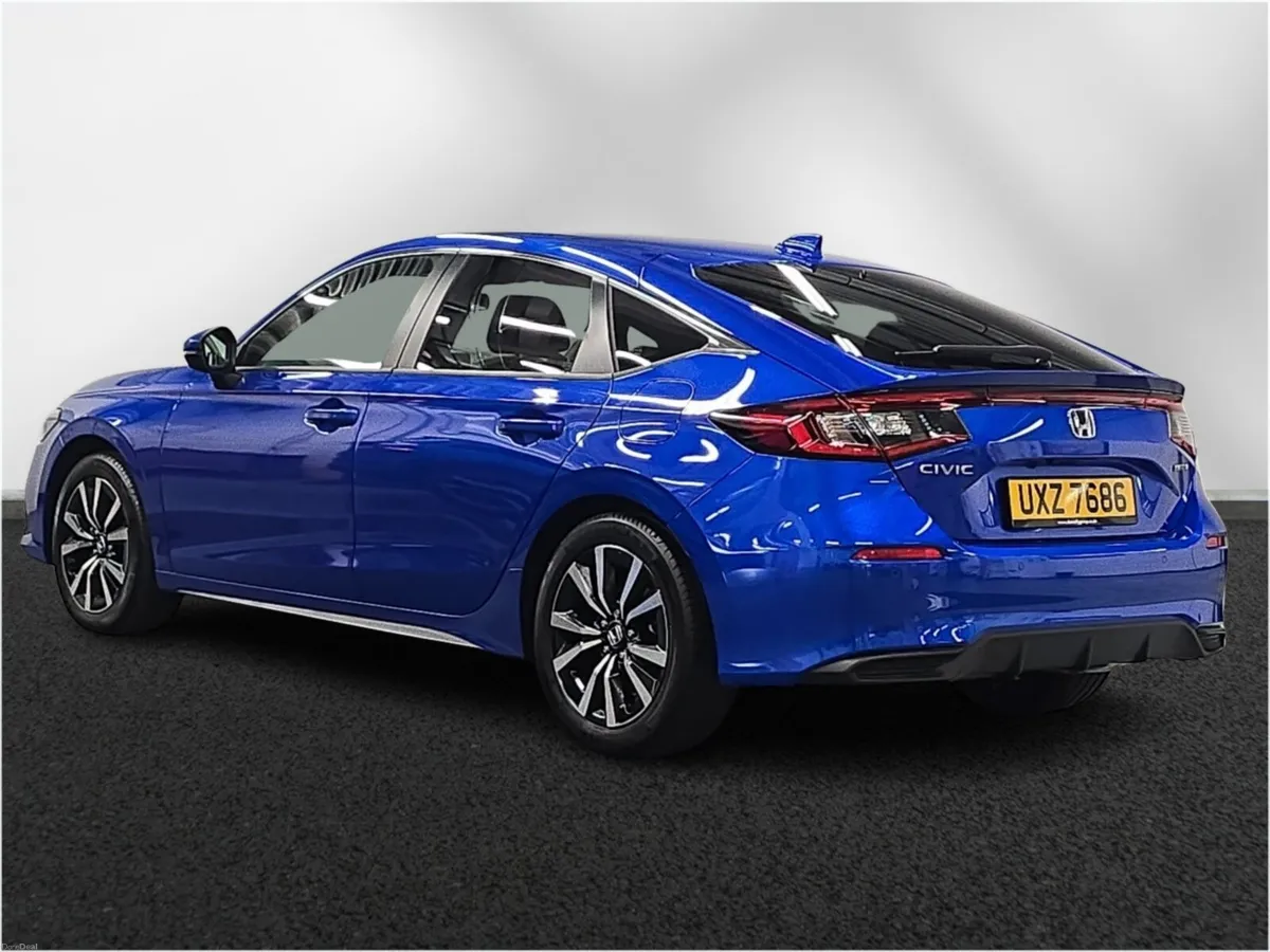 Honda Civic Hatchback Elegance - Image 3