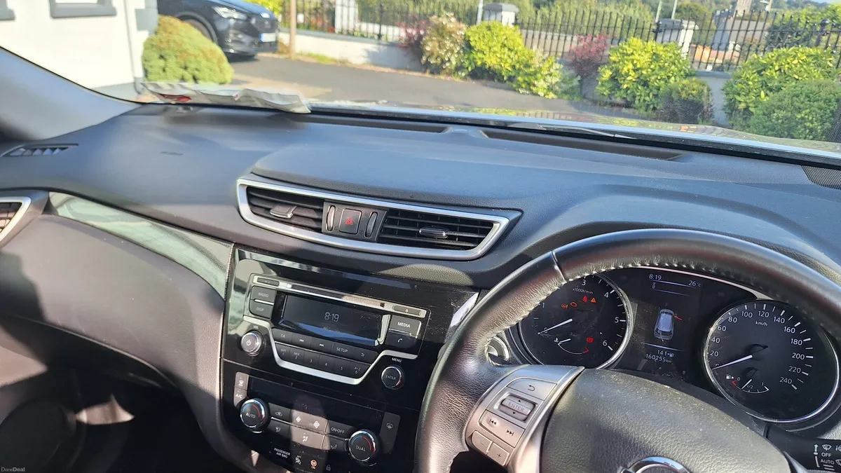 Nissan Xtrail 2016 - Image 2