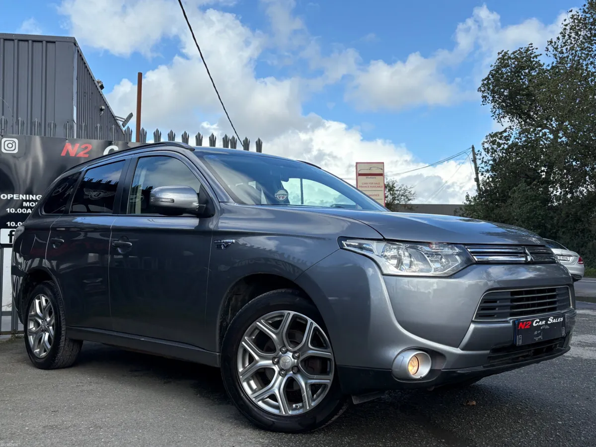 142 Outlander Plug in Hybrid, NEW NCT - Image 3