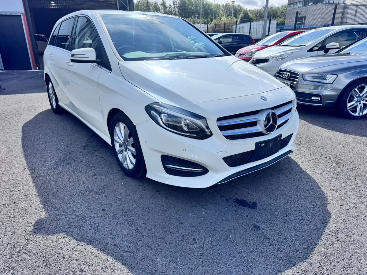 Mercedes-Benz B 180 2014 - Image 3