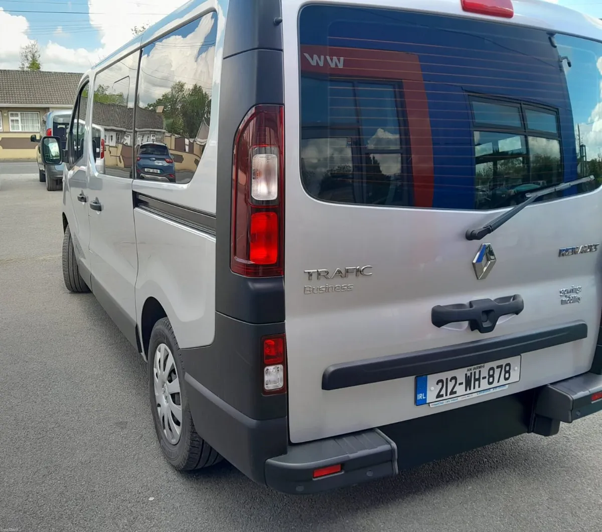 Wheelchair Accessible Renault Trafic 2021 - Image 5