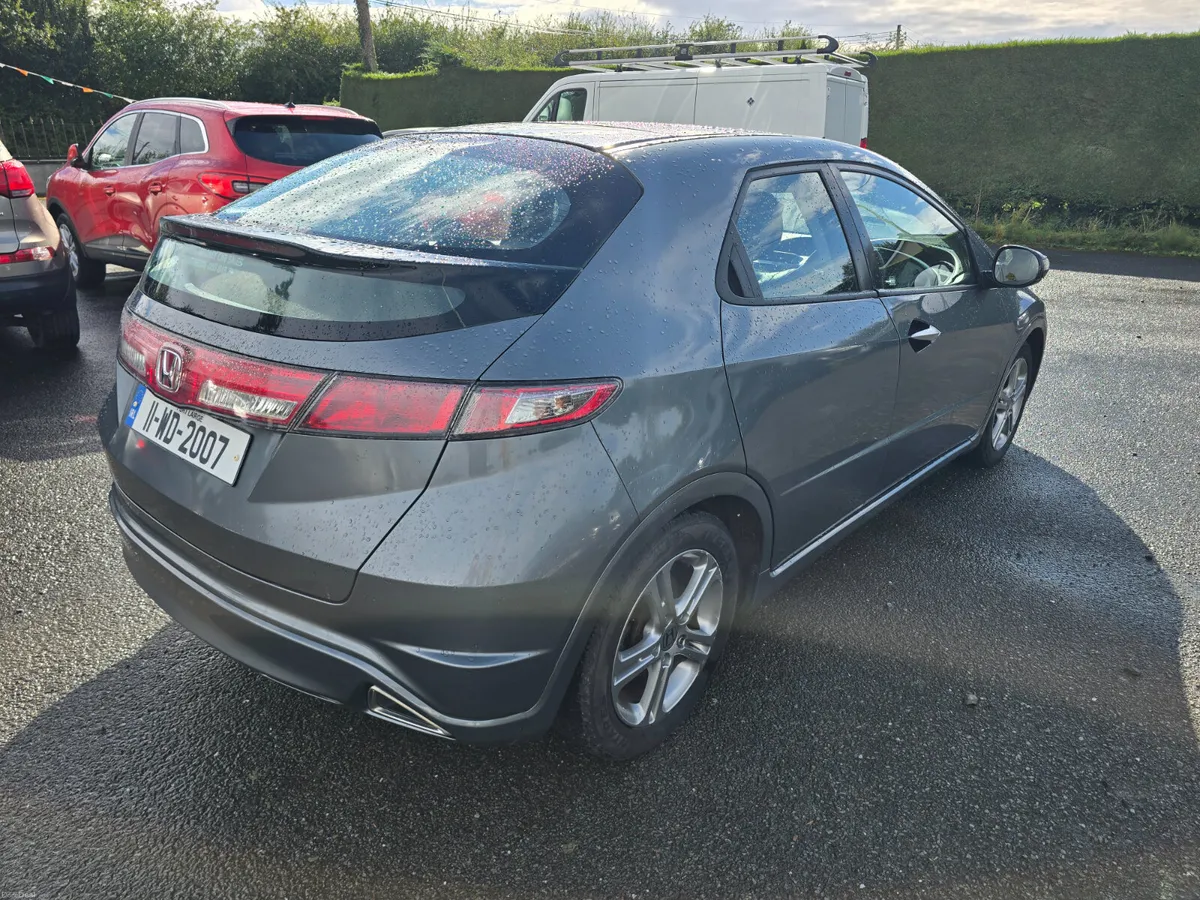 Honda Civic 1.4i SE Vtec Automatic - Image 2