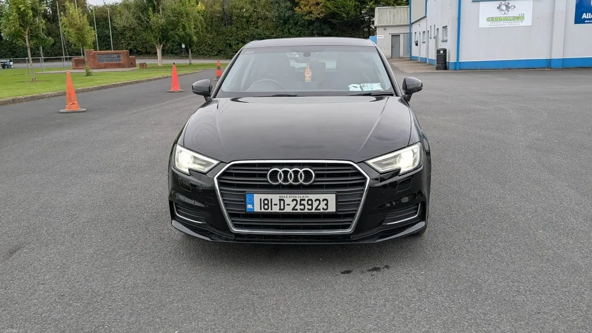 18 AUDI A3 NEW NCT 11/27  & TAX AUTOMATIC LOW KM - Image 1