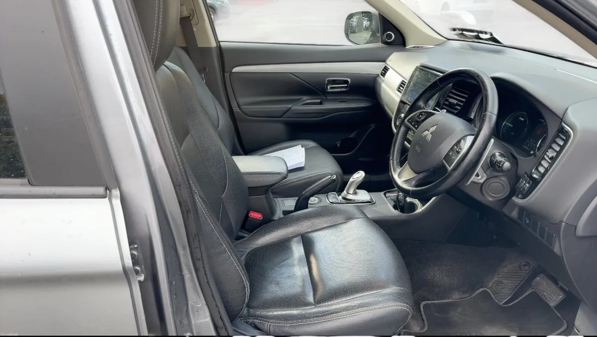 🔵 Mitsubishi Outlander 2.0 INTENCE+ PHEV 160BHP - Image 3