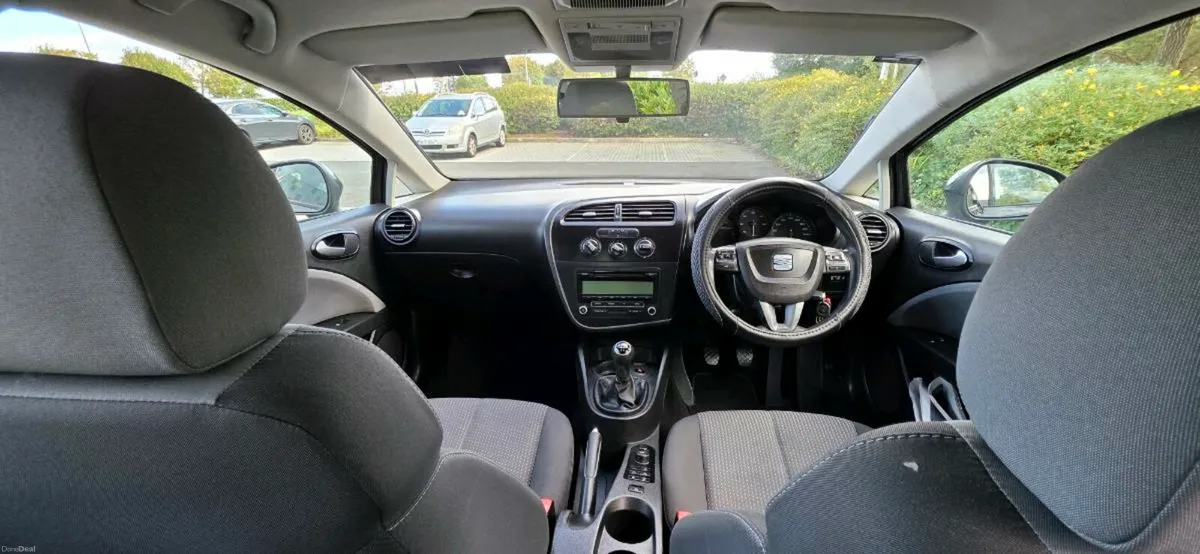 Car - Image 3