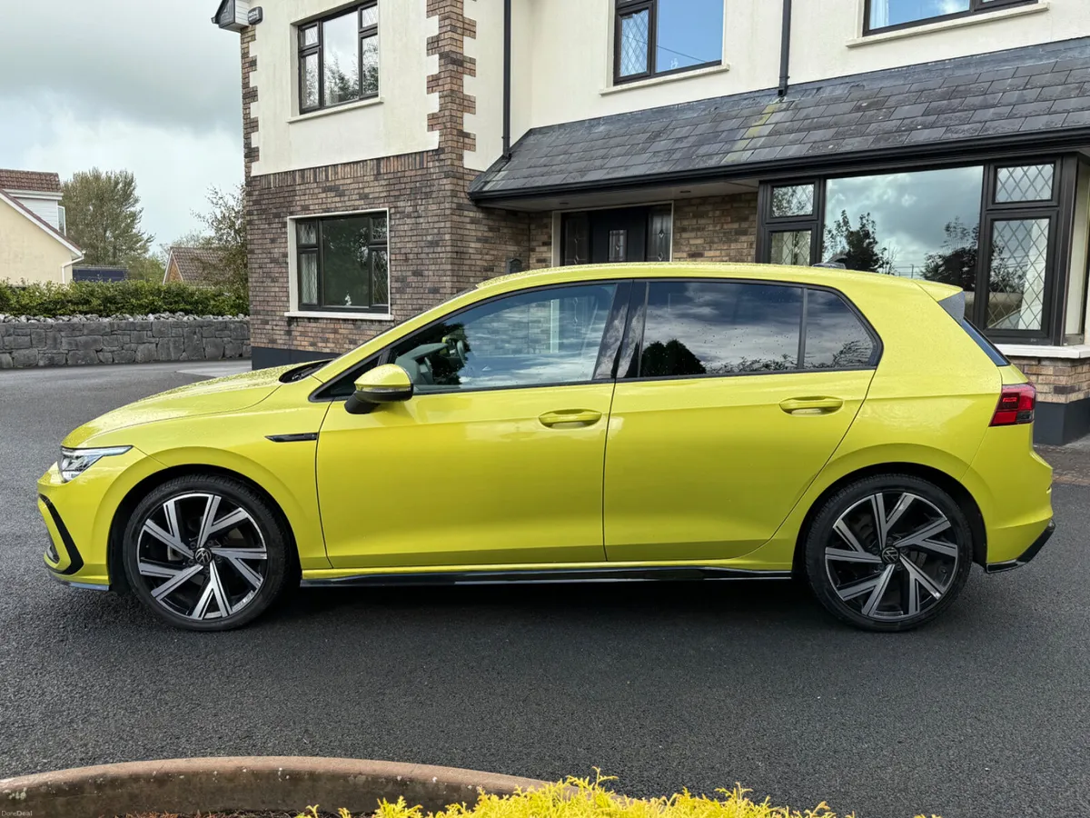 Immaculate 221 Volkswagen Golf R-Line! - Image 3
