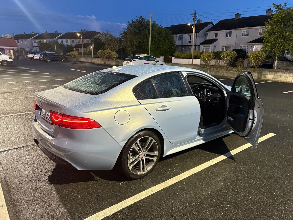 Jaguar XE R-Sport 2.0L Diesel Automatic - Image 3