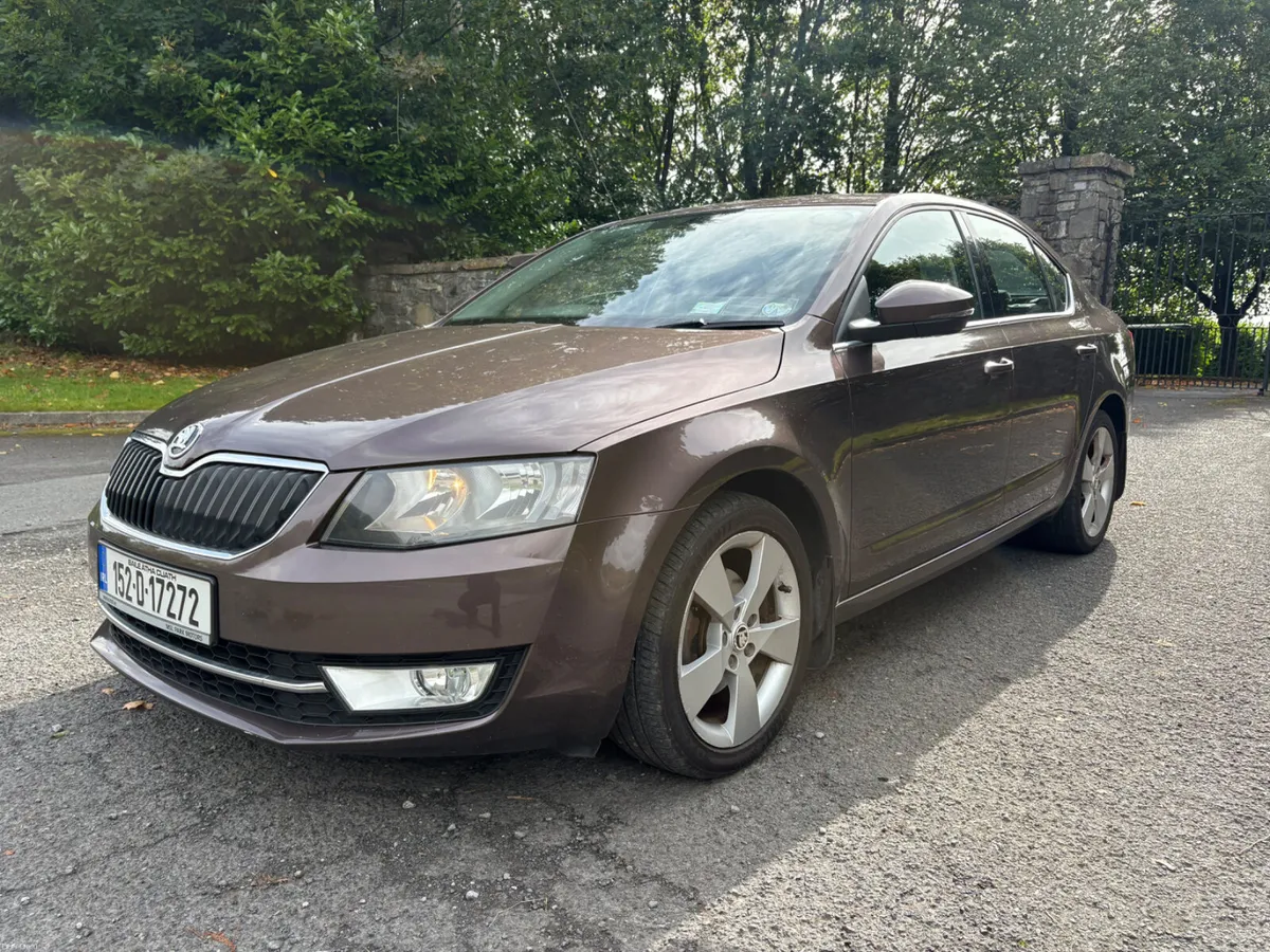 Skoda Octavia2015 2.0 Tdi Manual -Ideal Family car - Image 3