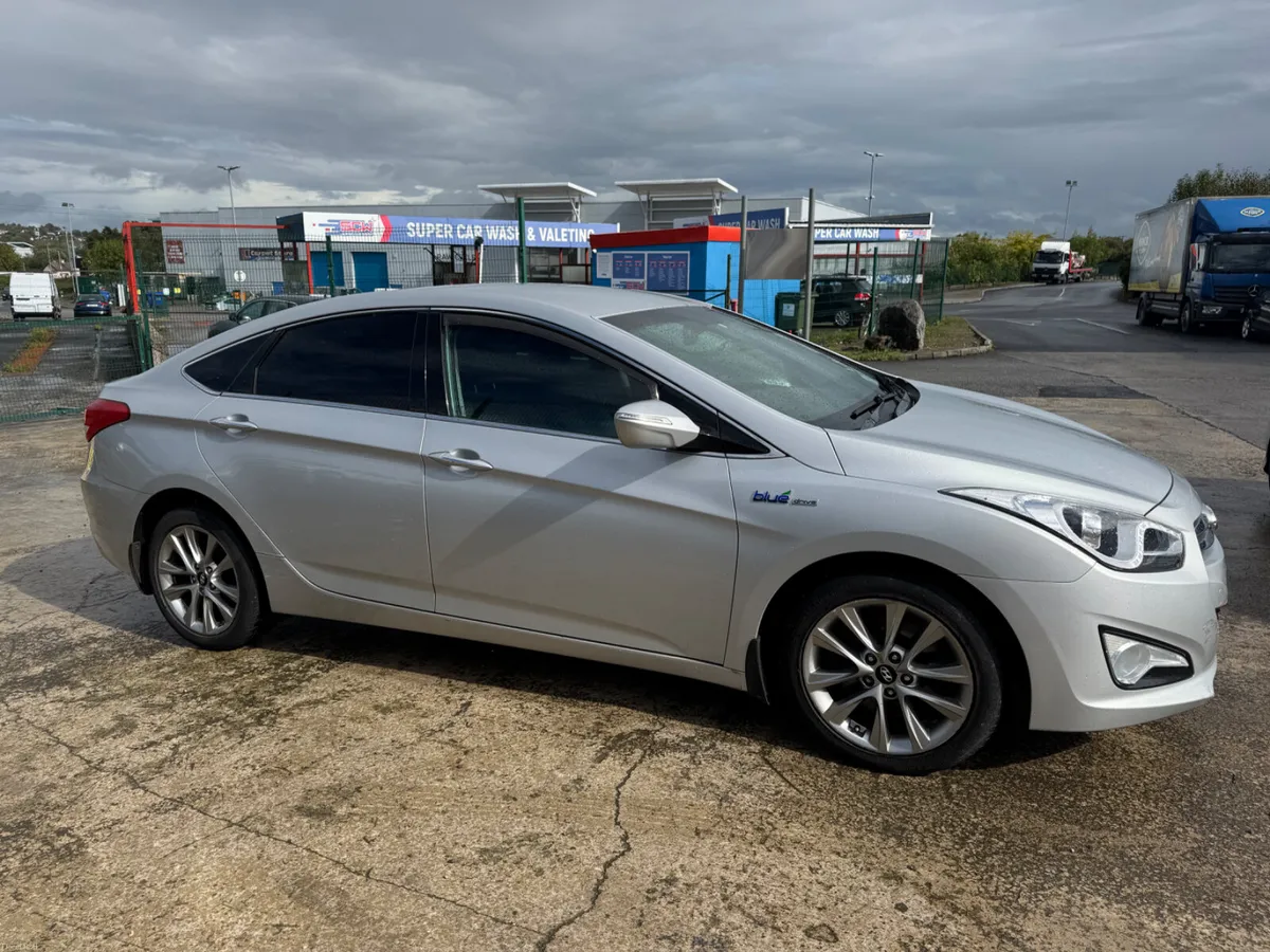 Hyundai i40 2015 Trade Sale! - Image 2