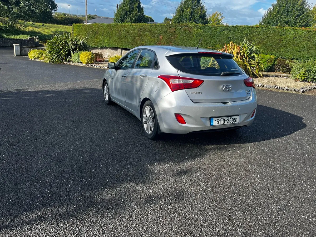 2015 Hyundai i30 diesel - Image 4