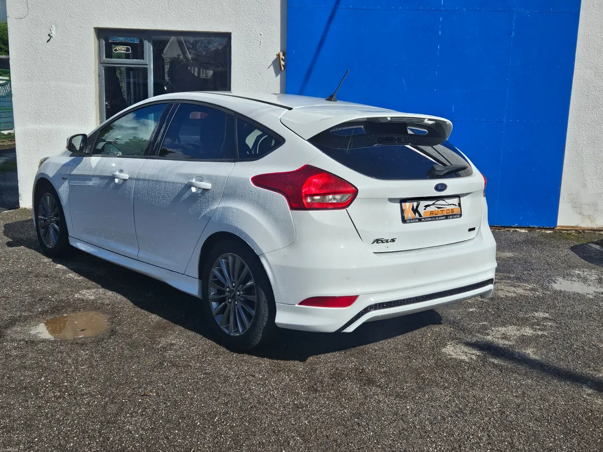 2018 Ford Focus ST Line | NCT, 1.0 Petrol - Image 3