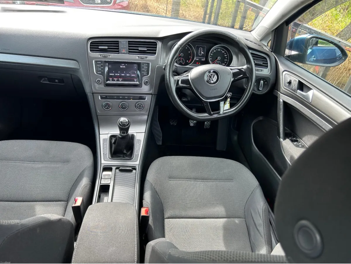 Volkswagen Golf CL 1.2 TSI MANUAL 6SPEED FWD 5DR 1 - Image 3